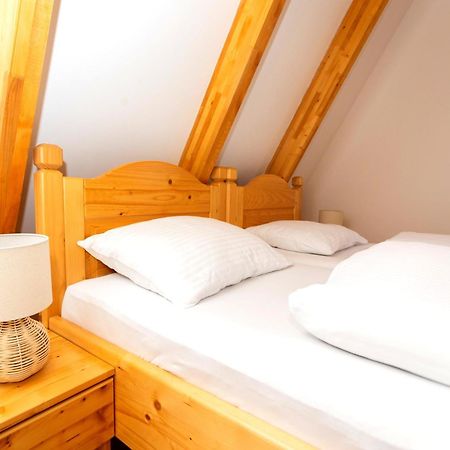 Hill View Chalets Zabljak  Ngoại thất bức ảnh