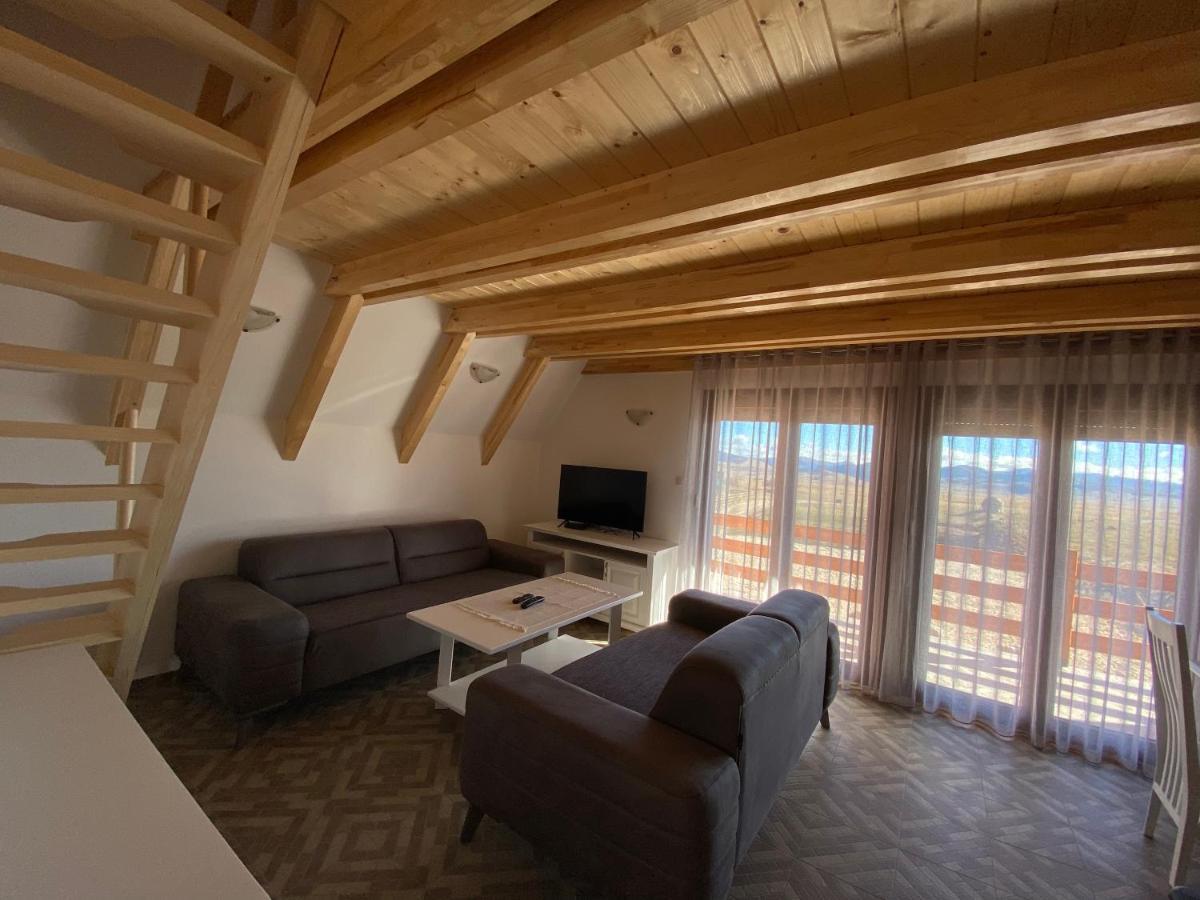 Hill View Chalets Zabljak  Ngoại thất bức ảnh
