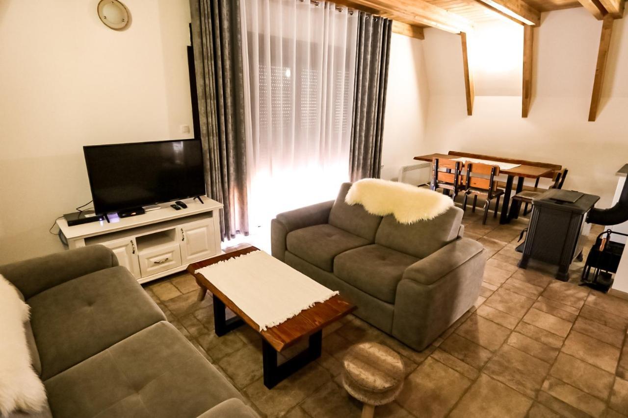 Hill View Chalets Zabljak  Ngoại thất bức ảnh